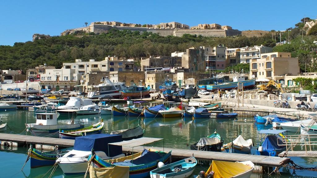 Fort Chambray Apartment Għajnsielem Exteriör bild